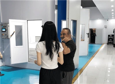 Персонализирани кабини за пръскане в Кот д'Ивоар